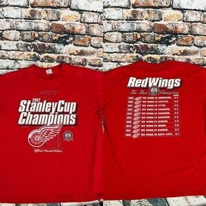 Vintage NHL Detroit Red‎ Wings 2002 Stanley Cup Champions Hockey T-Shirt XL